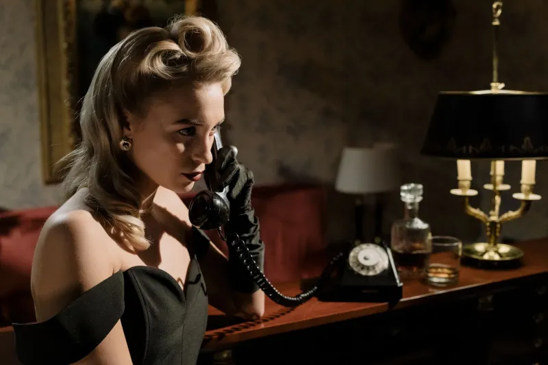 Dabbed Behind the Ear: The Forgotten Power Move That Made Pin-Up Legends Untouchable